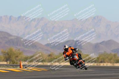 media/Nov-06-2022-SoCal Trackdays (Sun) [[208d2ccc26]]/Turn 14 (930am)/